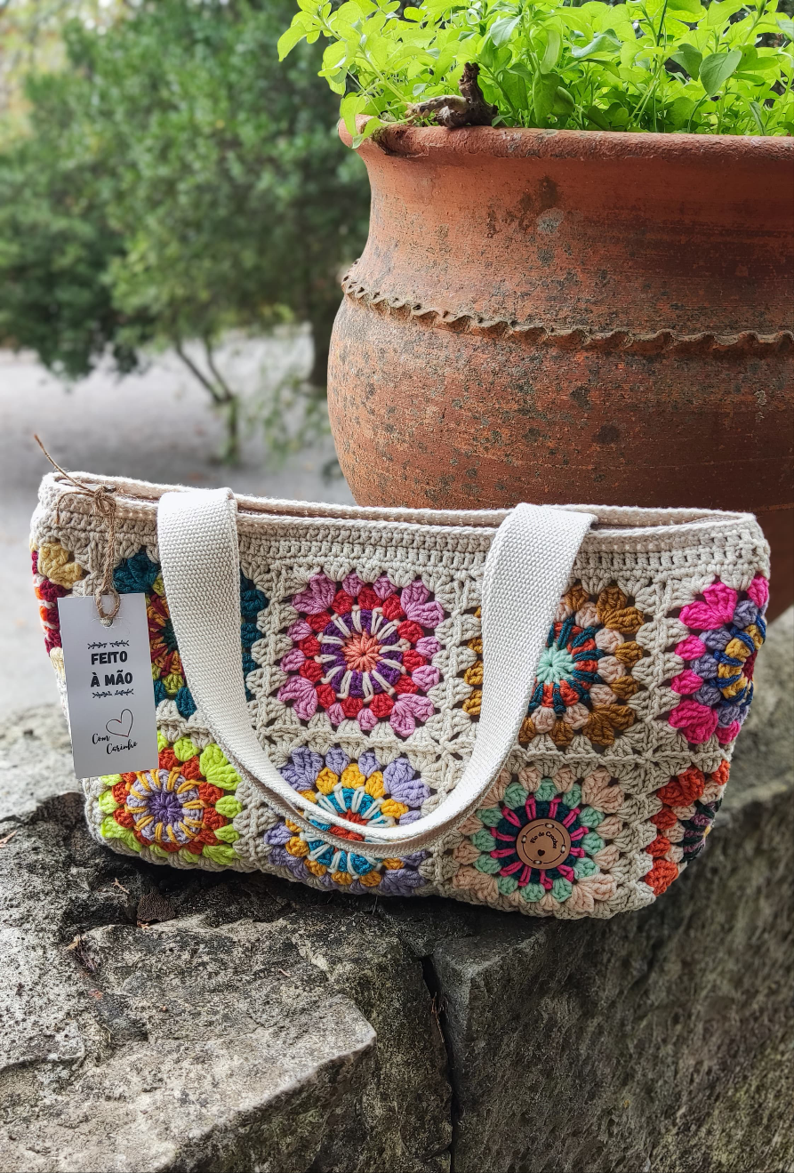 Bolsa em Granny squares