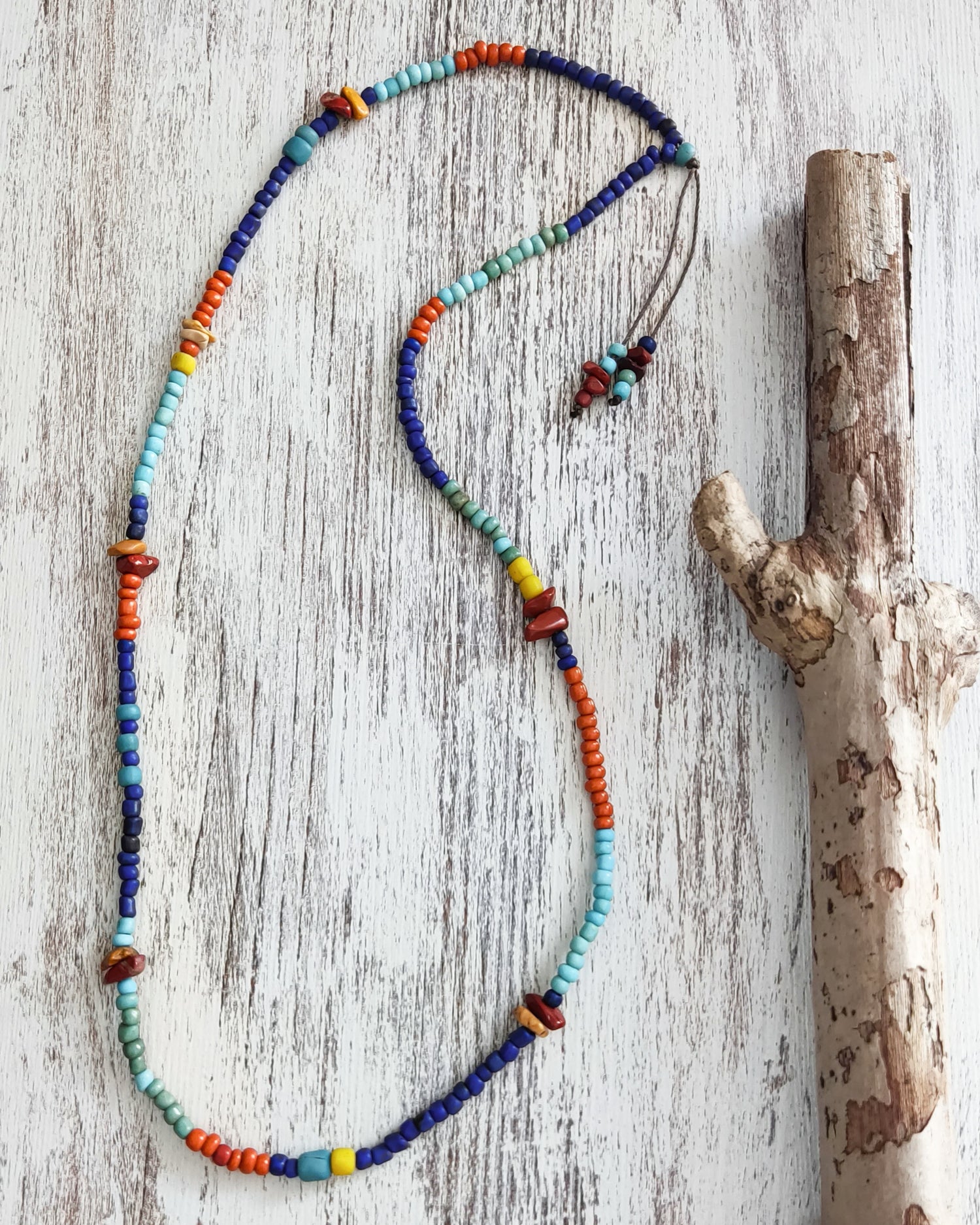 Colar de missangas coloridas/Boho