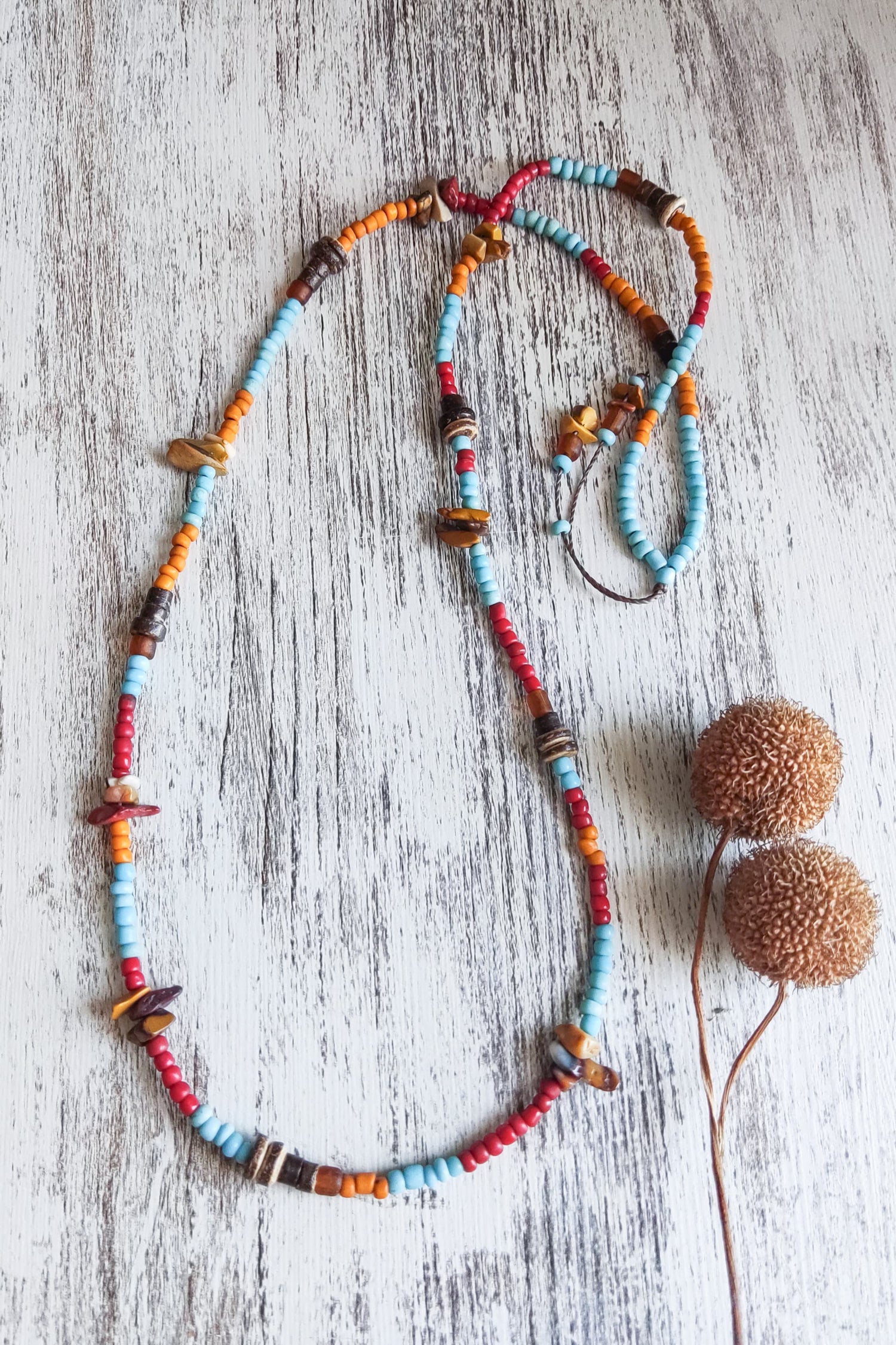 Colar de missangas de vidro/Boho/Hippie