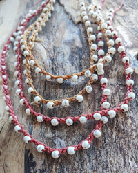 Chokers ajustáveis em cordão de crochet